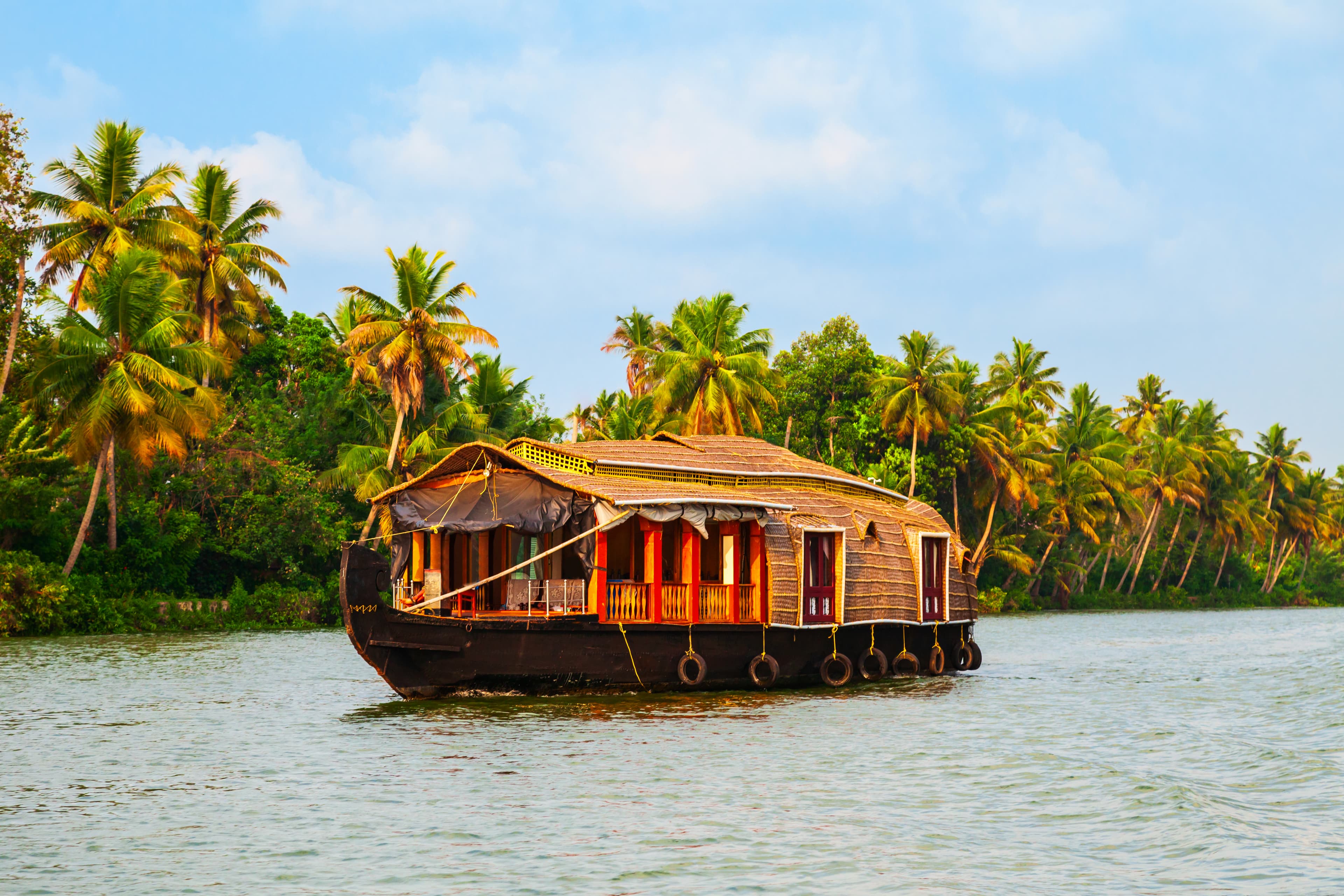 Sharing House Boat