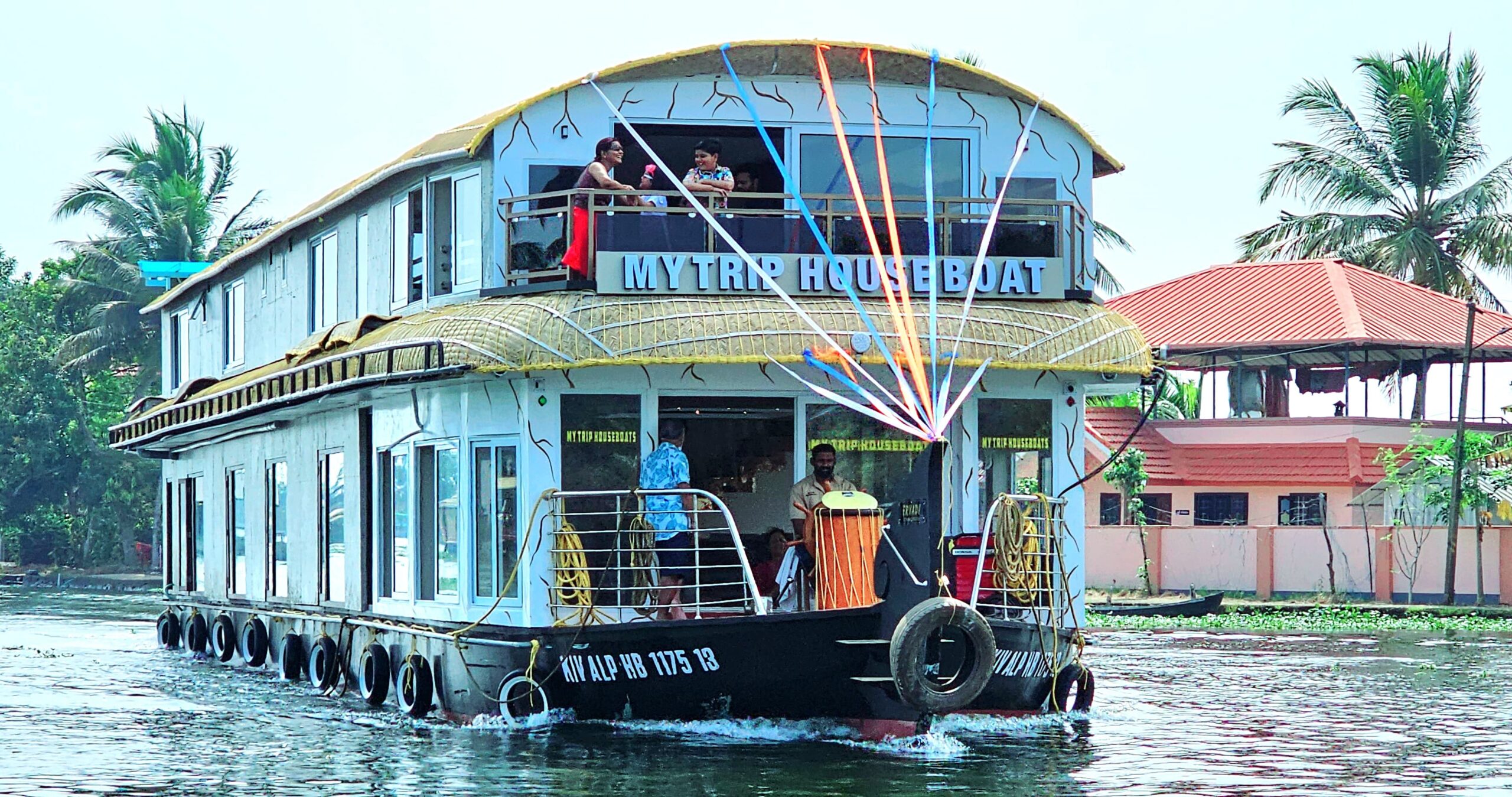 Alleppey houseboat cruis